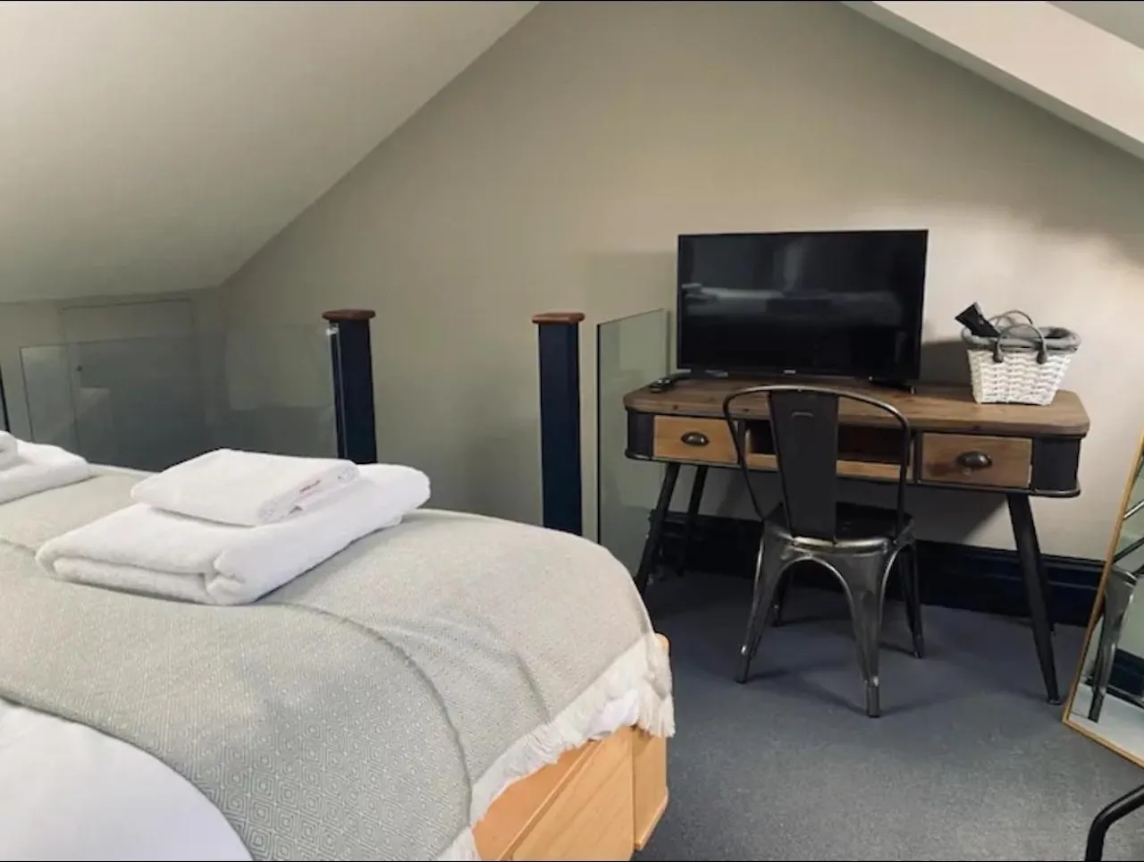 Apartment Ideal Location, Perfect Townhouse For Your Getaway Near Brighton Seafront And Pier , Blue House Short Lets